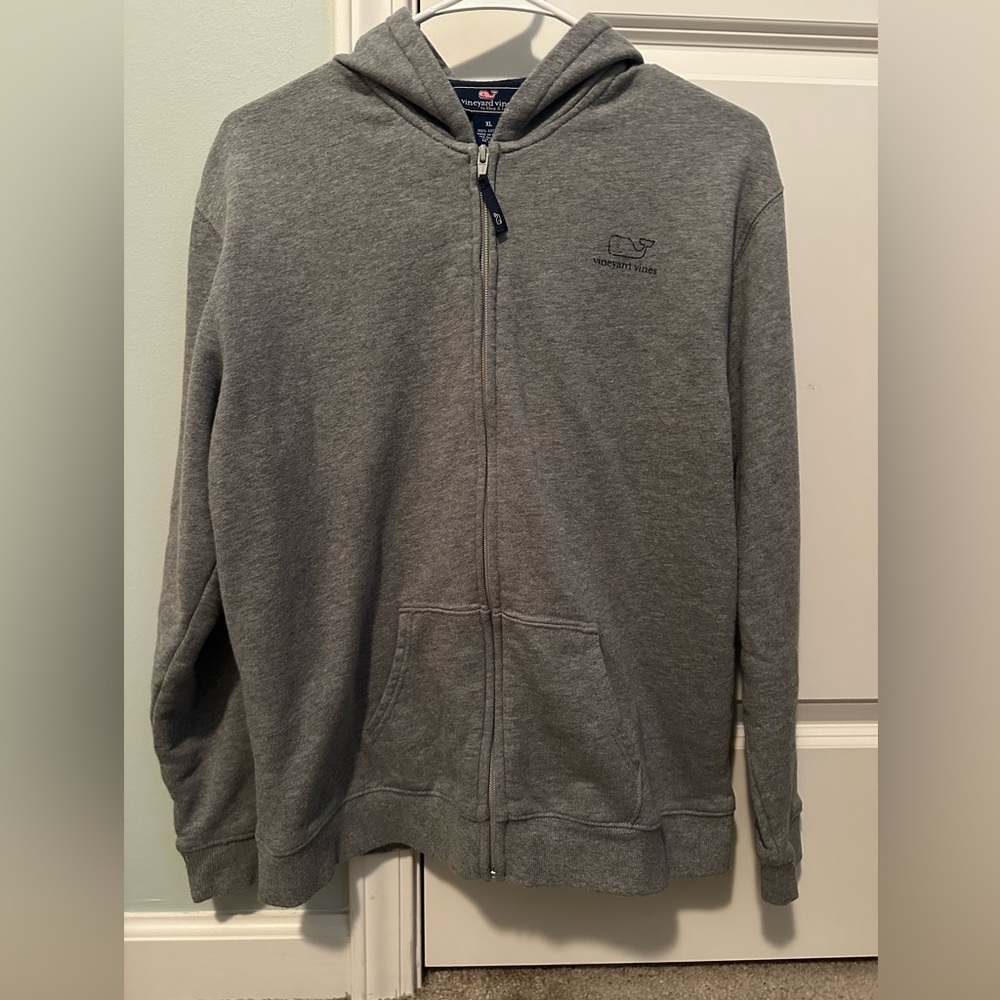 Vineyard Vines gray zip-up hoodie women’s XL gray